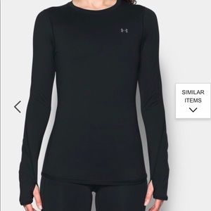 Under Armour Cold Gear Women’s Small fitted top!